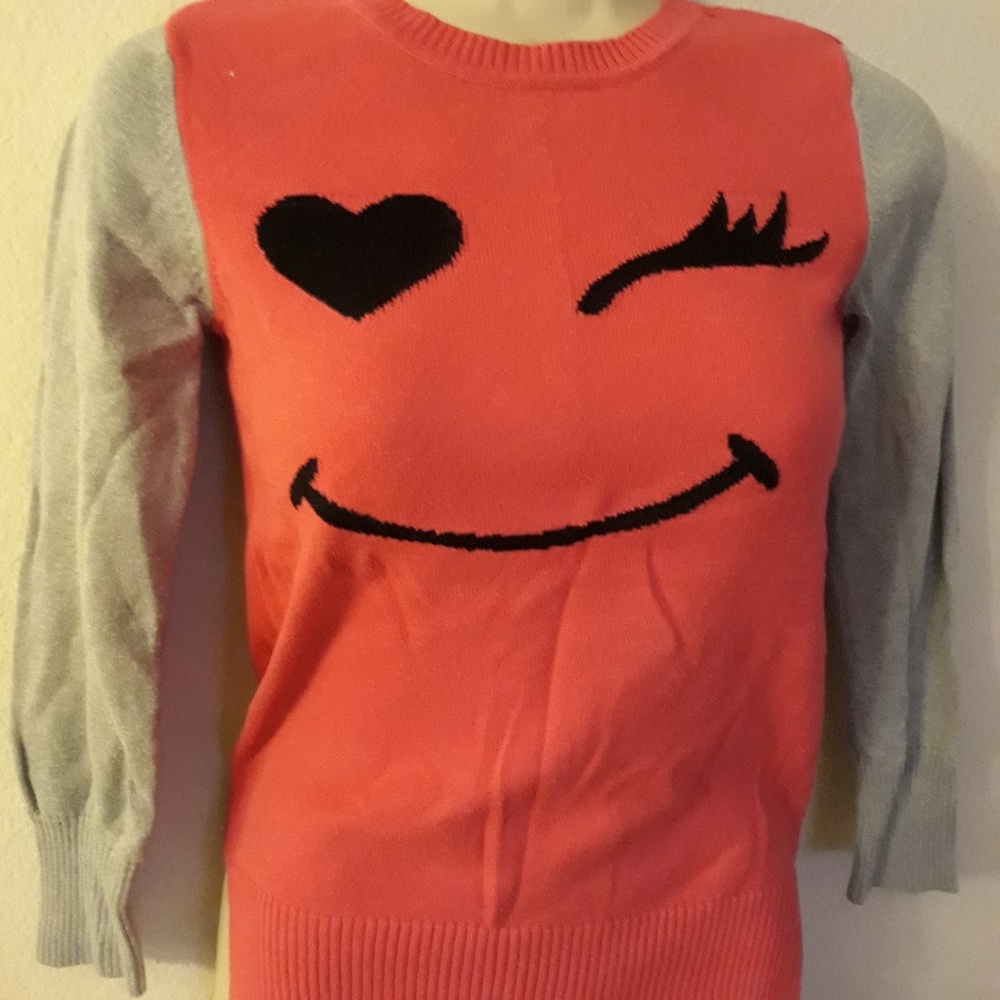 Winkie lovely long sleeve sweater